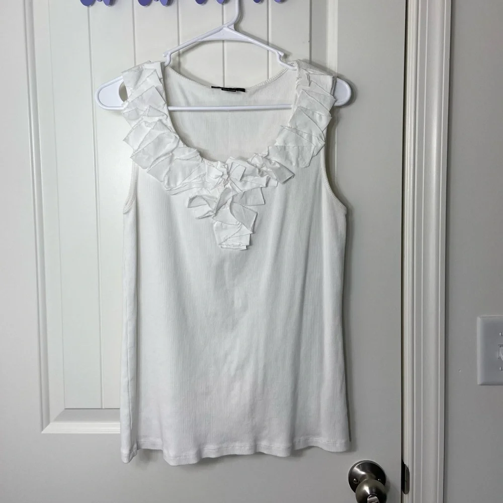 Style & Co women’s ruffle neck solid white ribbed stretch thick strap tank top L - Picture 1 of 6